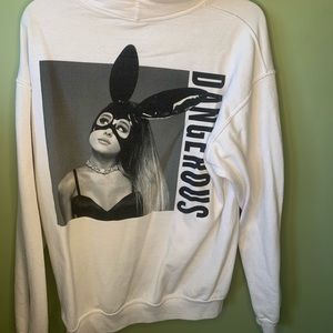 ariana grande dangerous woman tour hoodie